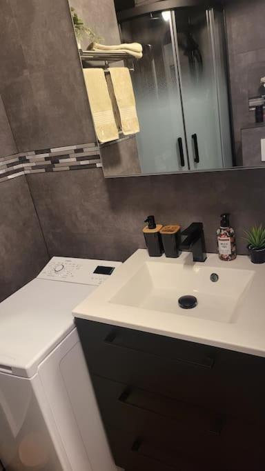 Appartement Paris Maubert Mutualite Extérieur photo